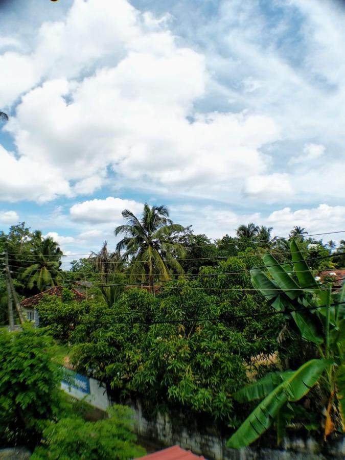 Madiha Guest Hotel Matara Luaran gambar