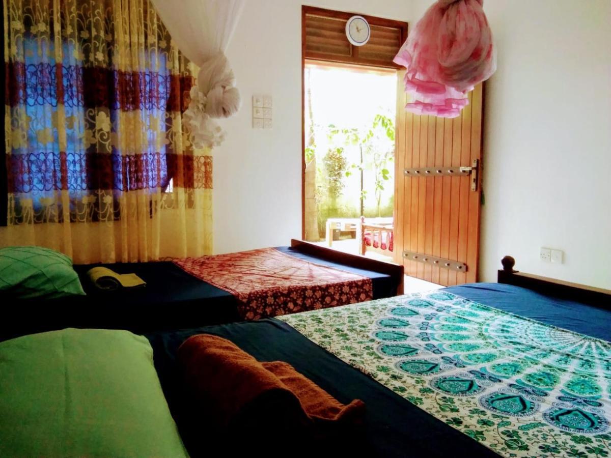 Madiha Guest Hotel Matara Luaran gambar